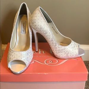 White Touch Ups High Heels